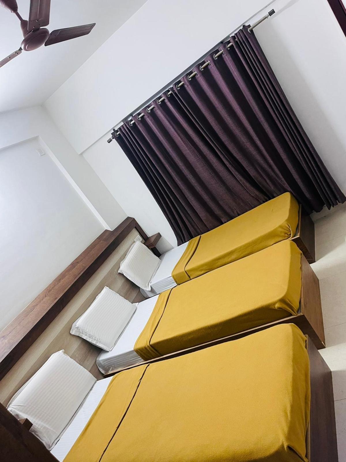 B Six Hotel Bangalore Extérieur photo